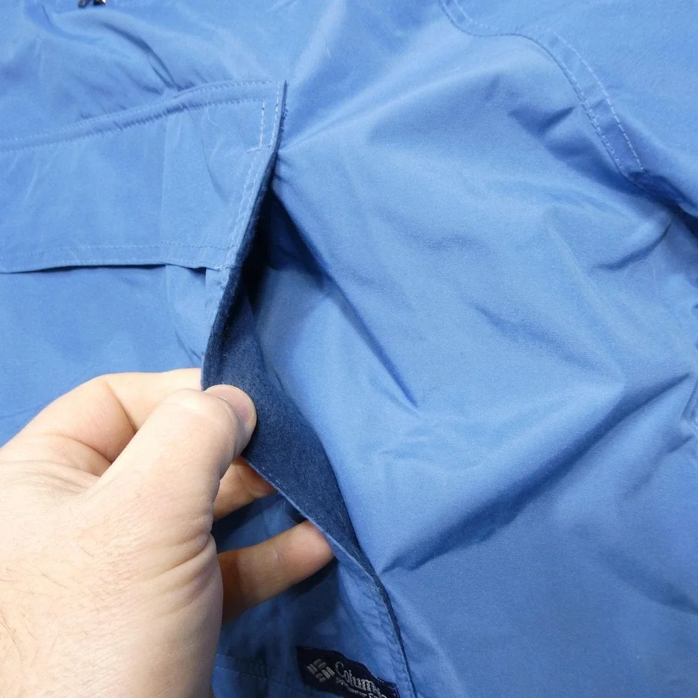 Columbia brand sportswear